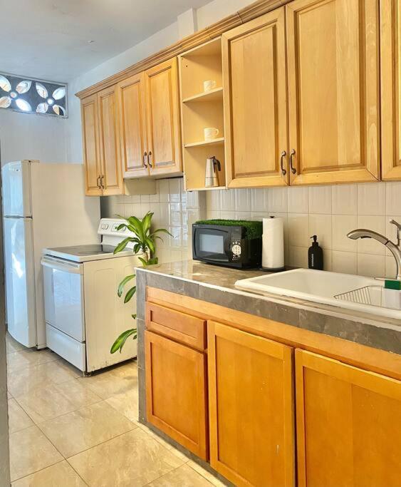 Casa de férias 5 Min From Airport Sju Secret Garden Pr *